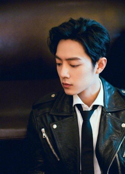 肖战吃瓜评论视频在哪看,肖战吃瓜评论视频观看指南