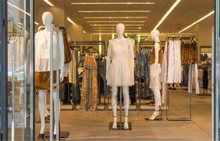 吃瓜博主开服装店视频,揭秘服装店背后的时尚秘密