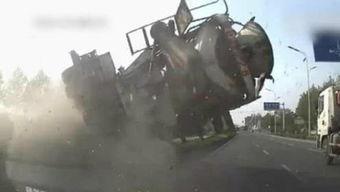 吃瓜转场视频在哪里看到,吃瓜转场视频的生成奥秘及观看途径