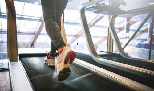 跑步机吃瓜的视频,揭秘健身与娱乐的完美融合