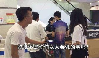 小夫妻吃瓜视频,甜蜜互动引网友热议