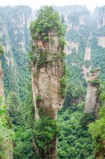 张家界女子吃瓜视频曝光,张家界女子吃瓜视频引发热议