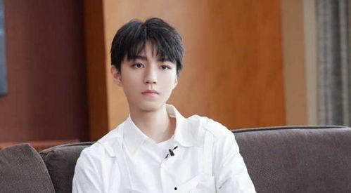 王俊凯最惨吃瓜视频在线观看,娱乐圈真相曝光！