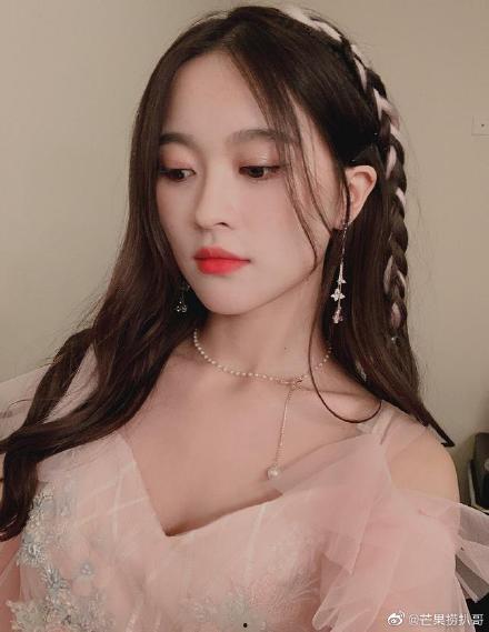 女团成员吃瓜视频大全集,揭秘幕后花絮与趣味瞬间